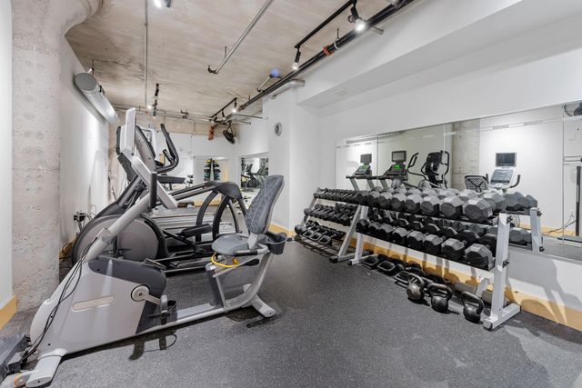 525 3rd Street N 116, Minneapolis, MN 55401