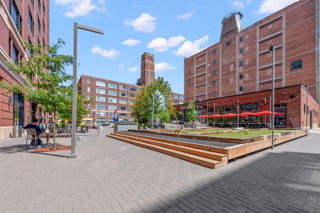 525 3rd Street N 116, Minneapolis, MN 55401