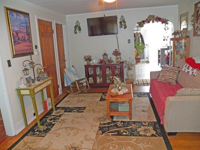 318 Victory Drive, Franklin, NH 03235