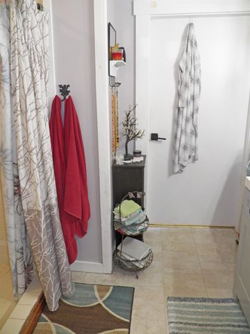 318 Victory Drive, Franklin, NH 03235