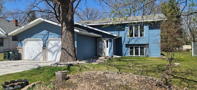 149 2nd Street N, Waite Park, MN 56387
