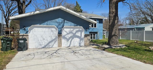 149 2nd Street N, Waite Park, MN 56387