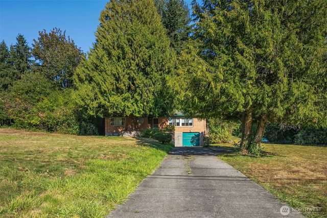 19044 35th Avenue NE, Lake Forest Park, WA 98155