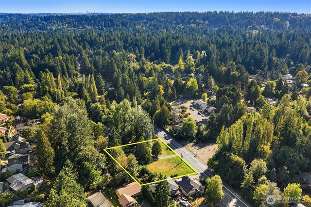 19044 35th Avenue NE, Lake Forest Park, WA 98155