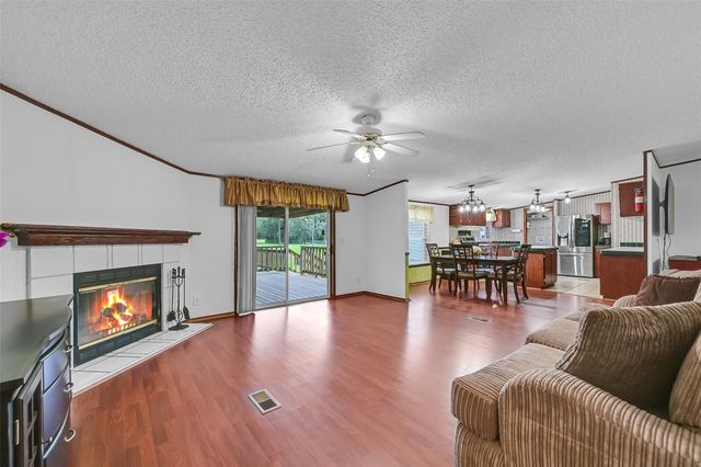 18424 Avenue A, Alvin, TX 77511