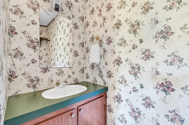 18424 Avenue A, Alvin, TX 77511