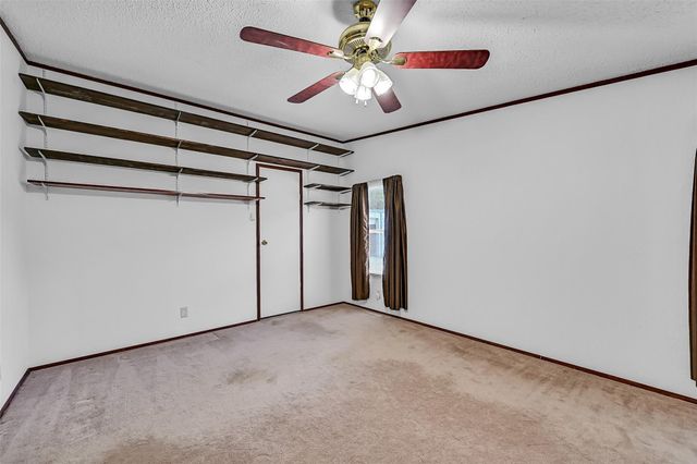 18424 Avenue A, Alvin, TX 77511