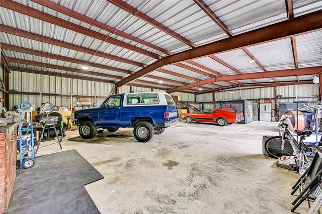 18424 Avenue A, Alvin, TX 77511