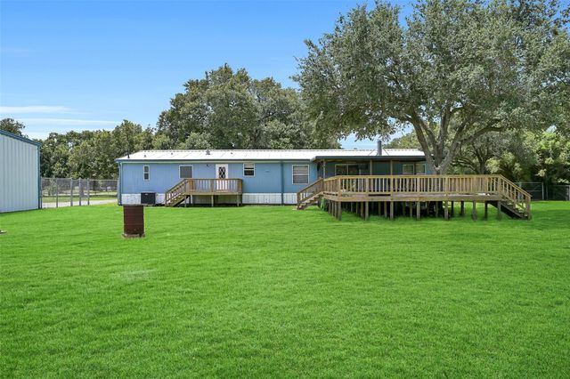 18424 Avenue A, Alvin, TX 77511