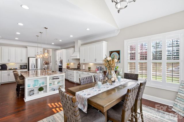 407 Blue Bay Court, York, SC 29745