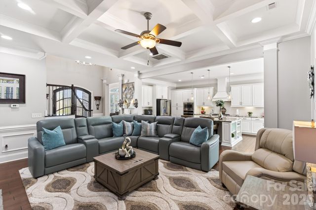 407 Blue Bay Court, York, SC 29745