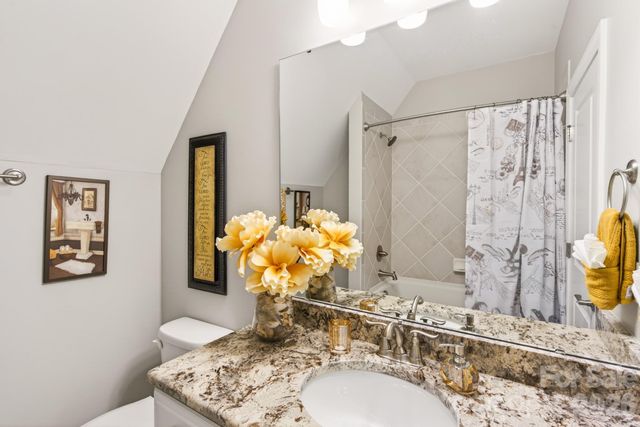 407 Blue Bay Court, York, SC 29745