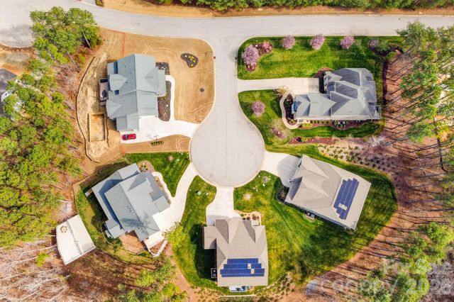 407 Blue Bay Court, York, SC 29745