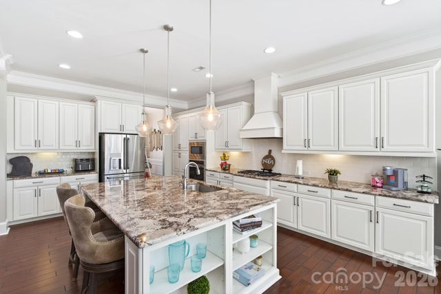 407 Blue Bay Court, York, SC 29745