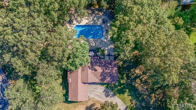 66 County Road 445, Poplar Bluff, MO 63901