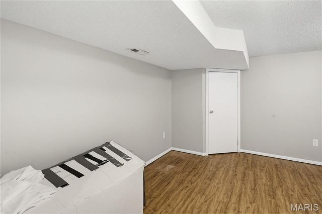 66 County Road 445, Poplar Bluff, MO 63901