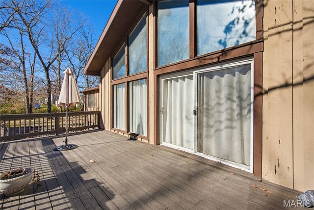 66 County Road 445, Poplar Bluff, MO 63901