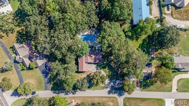 66 County Road 445, Poplar Bluff, MO 63901