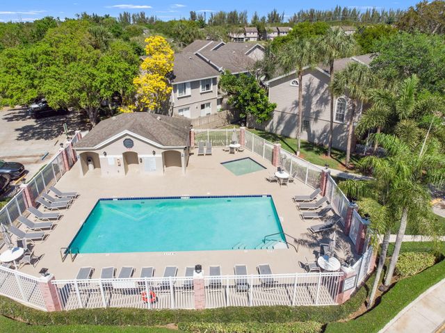 12212 NW 36th Place, Sunrise, FL 33323