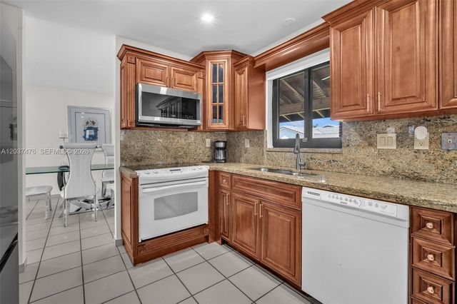 1417 SW 139th Ave 1417, Miami, FL 33184