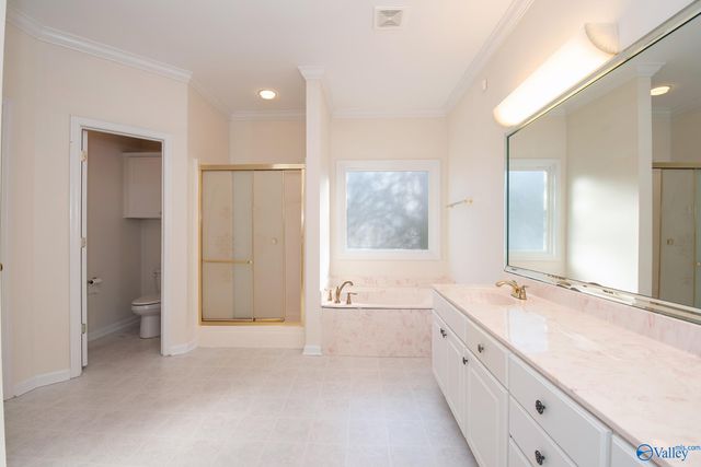 1701 Pinewood Drive NW, Huntsville, AL 35806