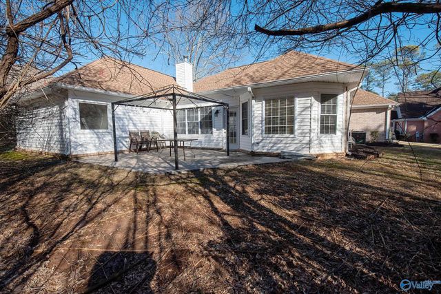 1701 Pinewood Drive NW, Huntsville, AL 35806