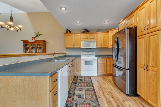 730 Alldon Park Drive, Paynesville, MN 56362