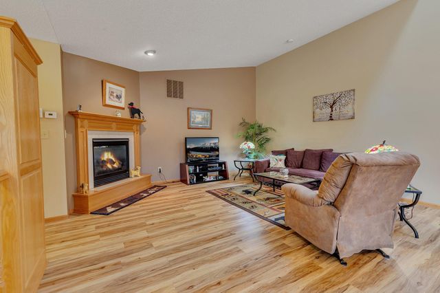 730 Alldon Park Drive, Paynesville, MN 56362