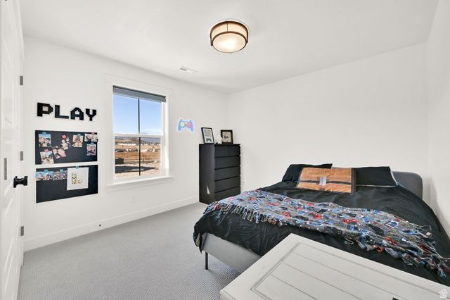 943 S CANDLELIGHT DR, Saratoga Springs, UT 84045