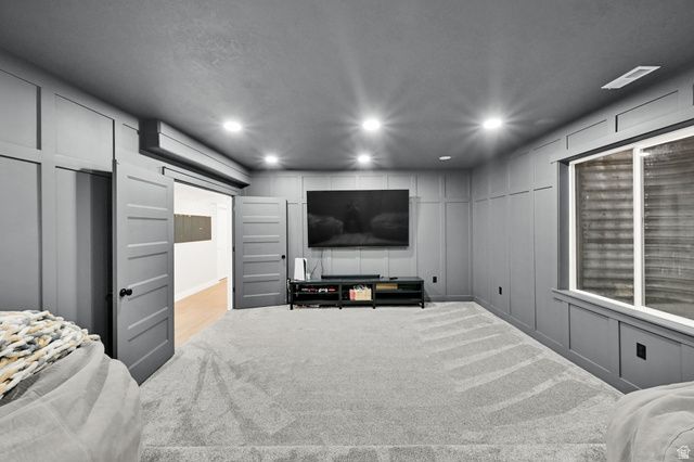 943 S CANDLELIGHT DR, Saratoga Springs, UT 84045