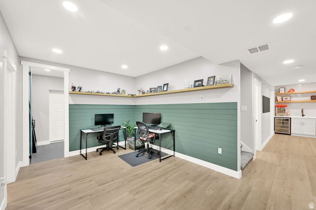 943 S CANDLELIGHT DR, Saratoga Springs, UT 84045