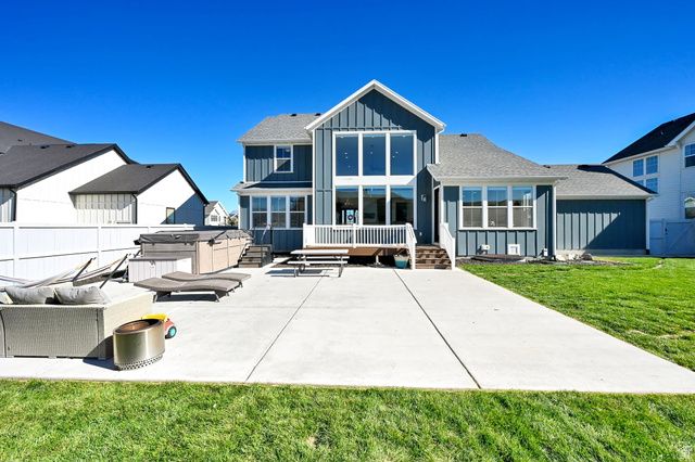 943 S CANDLELIGHT DR, Saratoga Springs, UT 84045