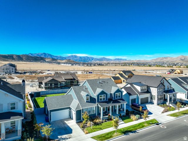 943 S CANDLELIGHT DR, Saratoga Springs, UT 84045