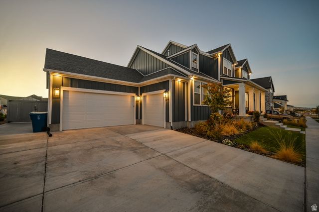 943 S CANDLELIGHT DR, Saratoga Springs, UT 84045