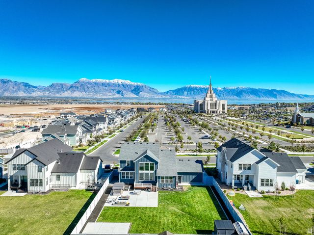 943 S CANDLELIGHT DR, Saratoga Springs, UT 84045