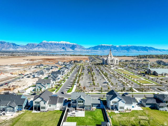 943 S CANDLELIGHT DR, Saratoga Springs, UT 84045