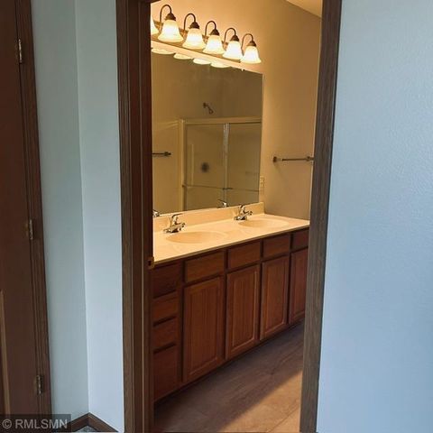 8341 Lyndale Avenue S 419, Bloomington, MN 55420
