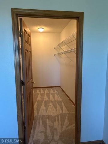 8341 Lyndale Avenue S 419, Bloomington, MN 55420