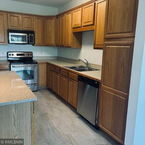 8341 Lyndale Avenue S 419, Bloomington, MN 55420