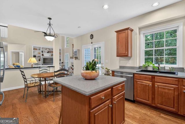 8640 Amsbury Way, Cumming, GA 30041
