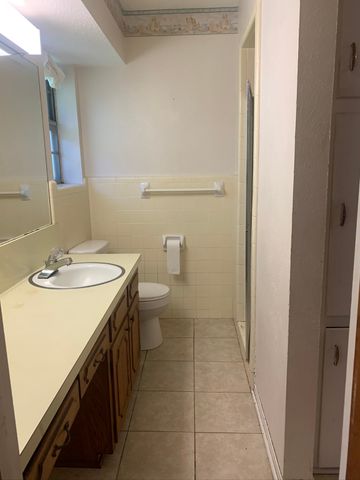 919 Magnolia Lane, Lancaster, TX 75146