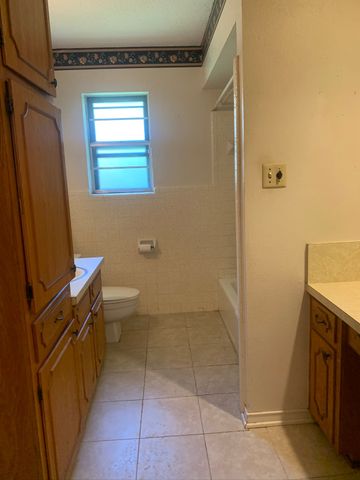 919 Magnolia Lane, Lancaster, TX 75146