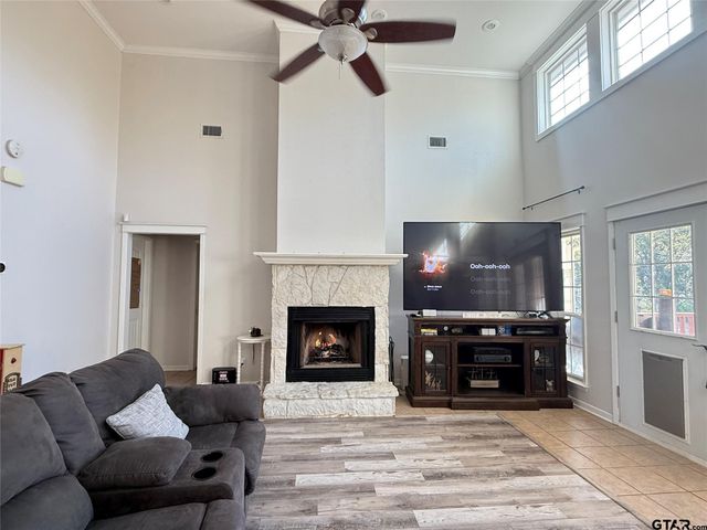 155 Rs County Road 4261, Emory, TX 75440