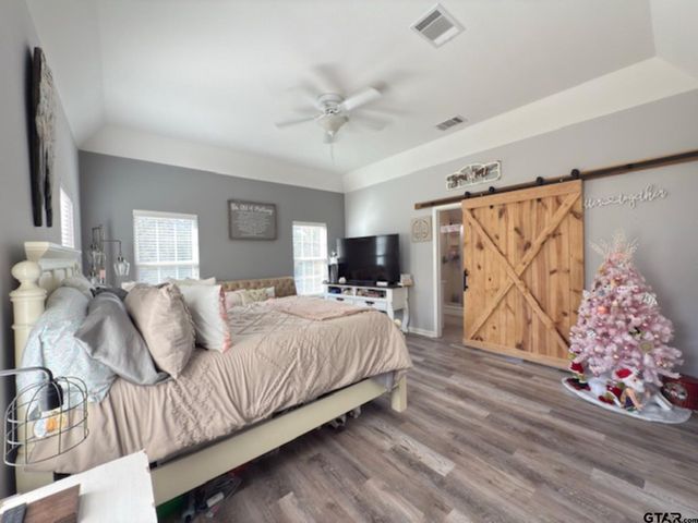 155 Rs County Road 4261, Emory, TX 75440