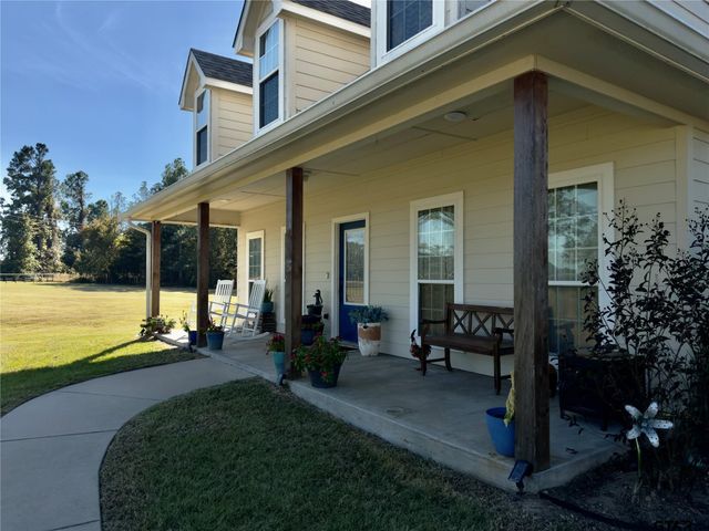 155 Rs County Road 4261, Emory, TX 75440