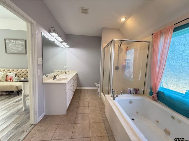 155 Rs County Road 4261, Emory, TX 75440