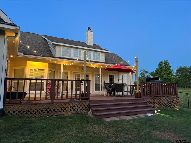 155 Rs County Road 4261, Emory, TX 75440