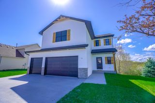 1205 Riverside Drive N, North Hudson, WI 54016