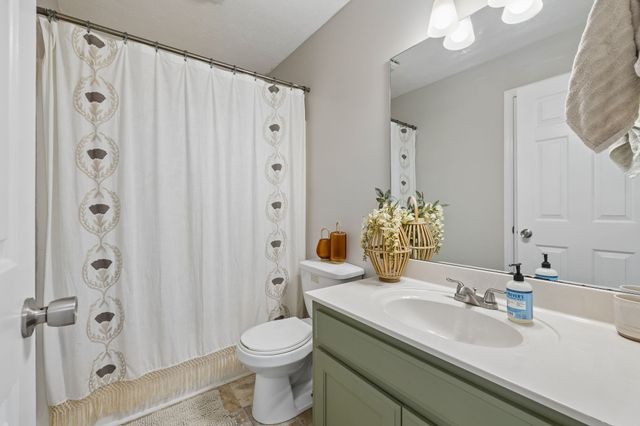 132 Cimmaron Dr, Goodlettsville, TN 37072