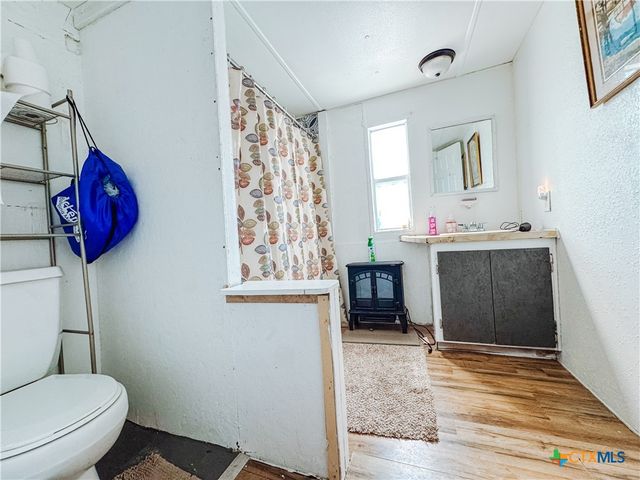 822 E Fannin Street, Goliad, TX 77963